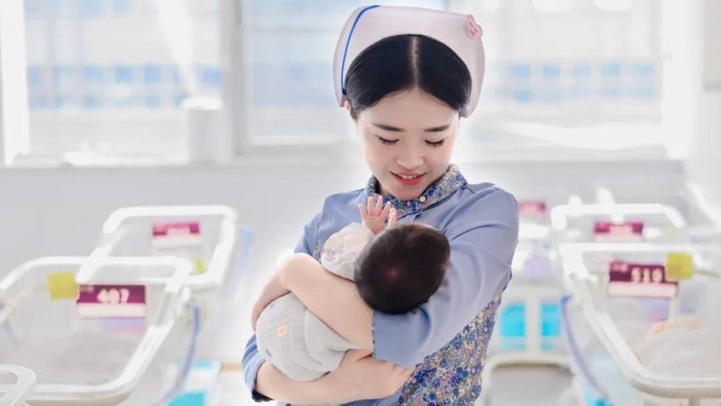 母婴护理师培训：掌握科学护理，守护宝宝健康